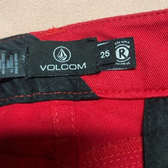 Volcom Shorts bundle - Picture 5 of 9